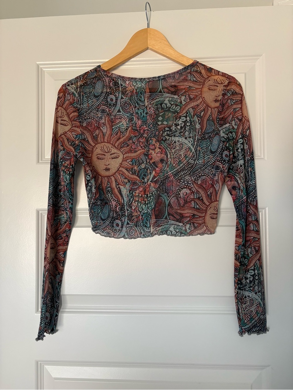 Sheer Celestial Festival Eclectic Sunburst Print Crop Top Multicolor Size Small - Picture 4 of 5